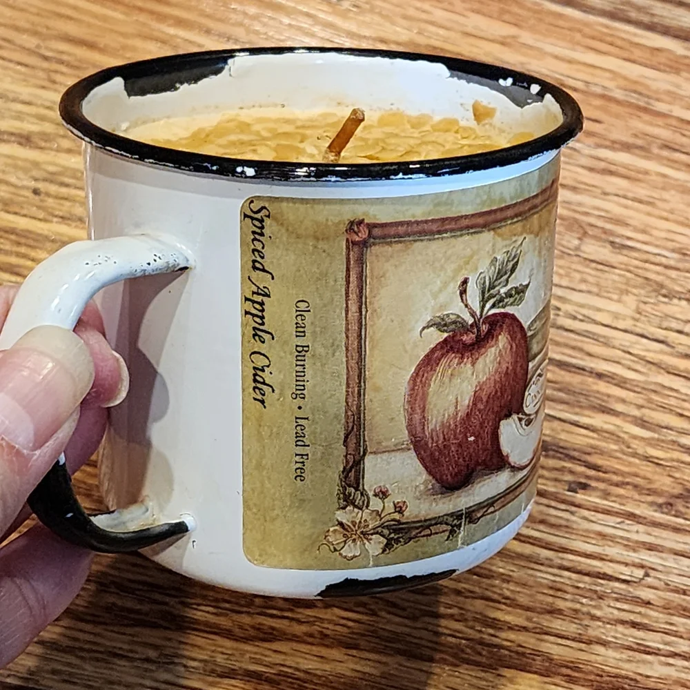 Vintage Enamel Mug Spiced Apple Cider Lead Free Candle (18 Hour)